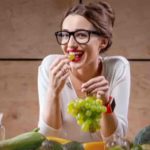 Study suggests consumption of fruits, vegetables along with doing exercise makes you happier