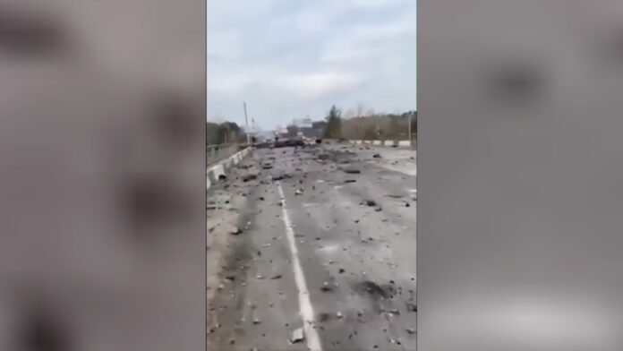 Bridge Blown Up Vyshgorod, near the Kiev hydroelectric power ￼