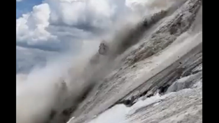 Italy: Alpine glacier chunk detaches, killing at least 5 hikers