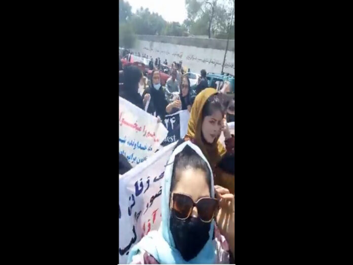 Taliban Scatters Women’s Protests in Kabul
